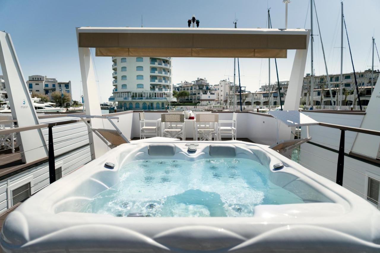 Portoverde Luxury Houseboat Misano Adriatico Buitenkant foto