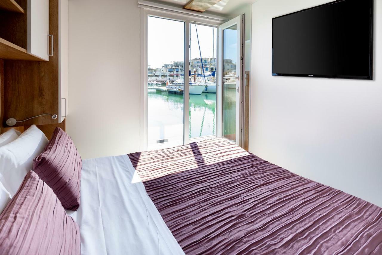 Portoverde Luxury Houseboat Misano Adriatico Buitenkant foto