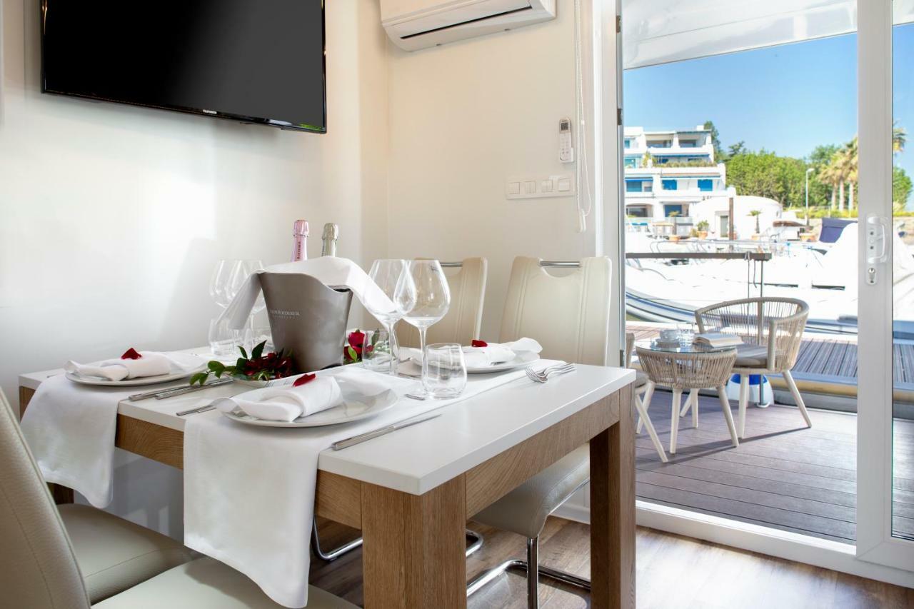 Portoverde Luxury Houseboat Misano Adriatico Buitenkant foto