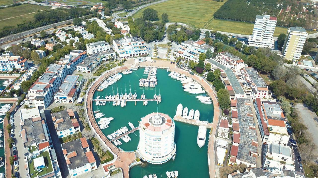 Portoverde Luxury Houseboat Misano Adriatico Buitenkant foto