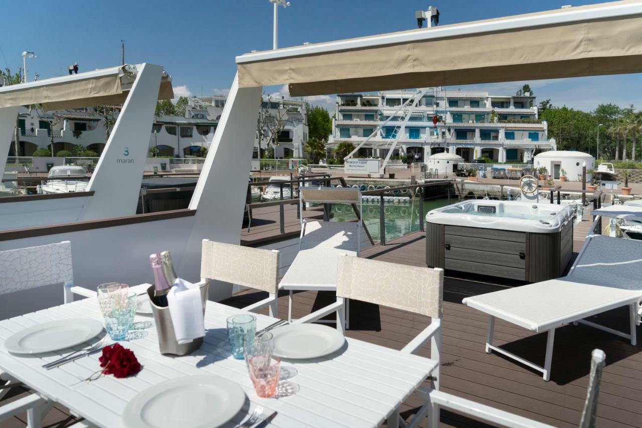 Portoverde Luxury Houseboat Misano Adriatico Buitenkant foto